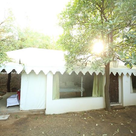Lohagarh Fort Resort Kukas Luaran gambar
