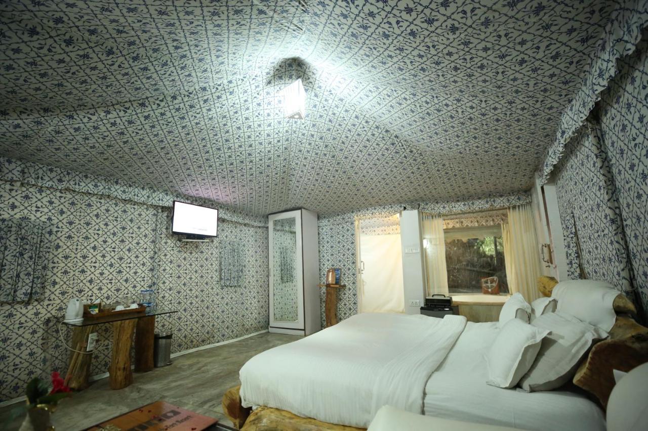 Lohagarh Fort Resort Kukas Luaran gambar
