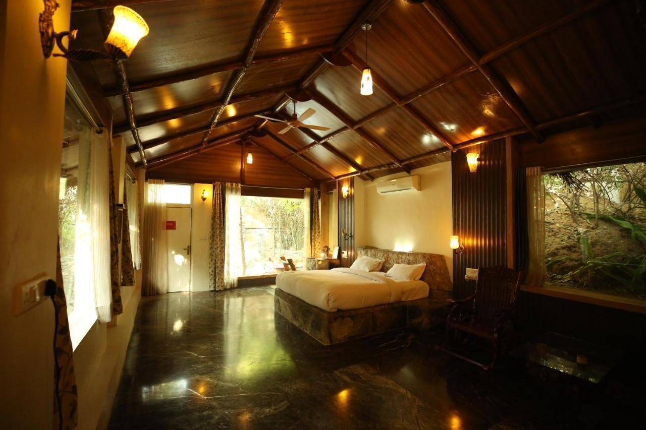 Lohagarh Fort Resort Kukas Luaran gambar